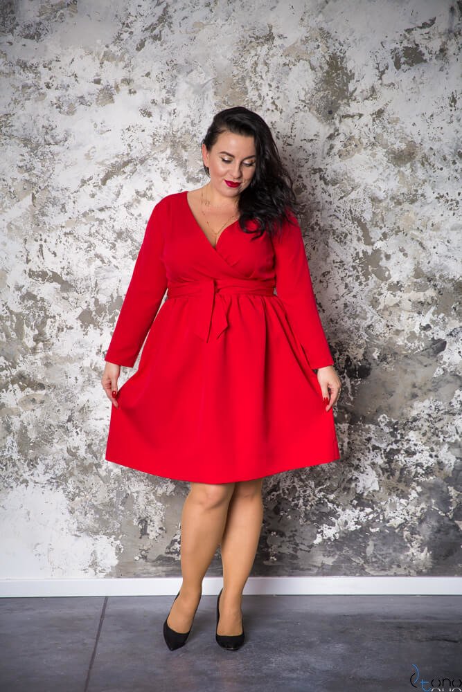 Czerwona Sukienka MAKAN Kopertowa Plus Size